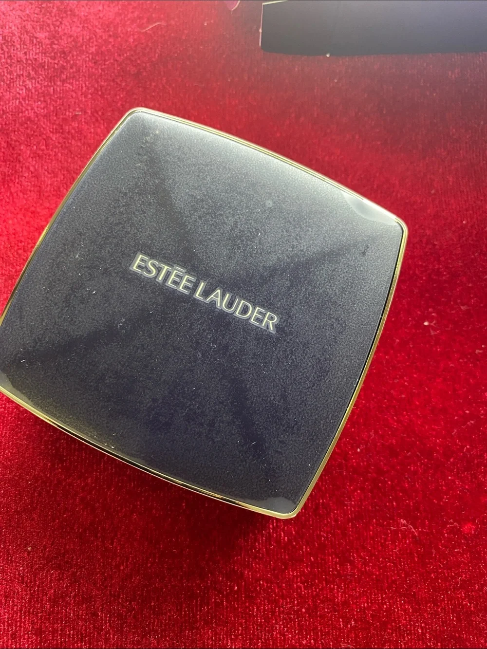 New Estée Lauder Double Wear Matte Powder Foundation 4W1